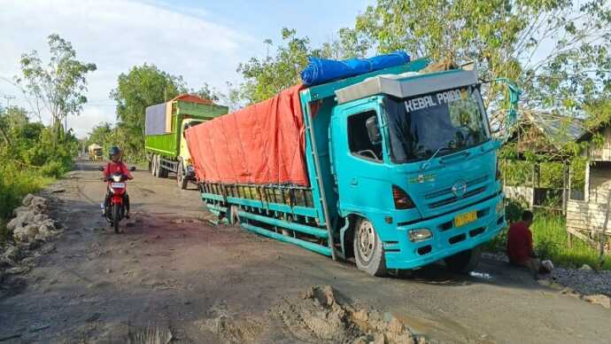 Dinilai Lebih Efektif, Korlantas POLRI diminta  Konsisten Tertibkan Kendaraan Over Dimensi Over Loading