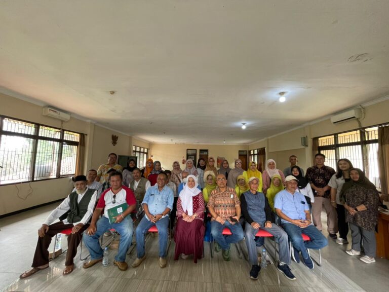 Sosialisasi Kampung Sehat Siaga Diabetes dan Obsitas di Kelurahan Tanah Sereal Bogor.